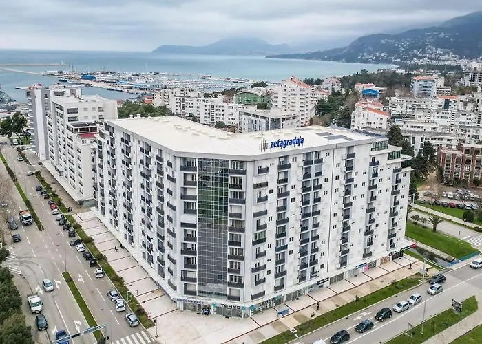 Luxury Amaaa Apartment