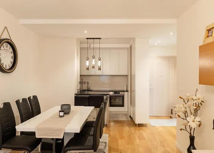 Luxury Amaaa Apartment